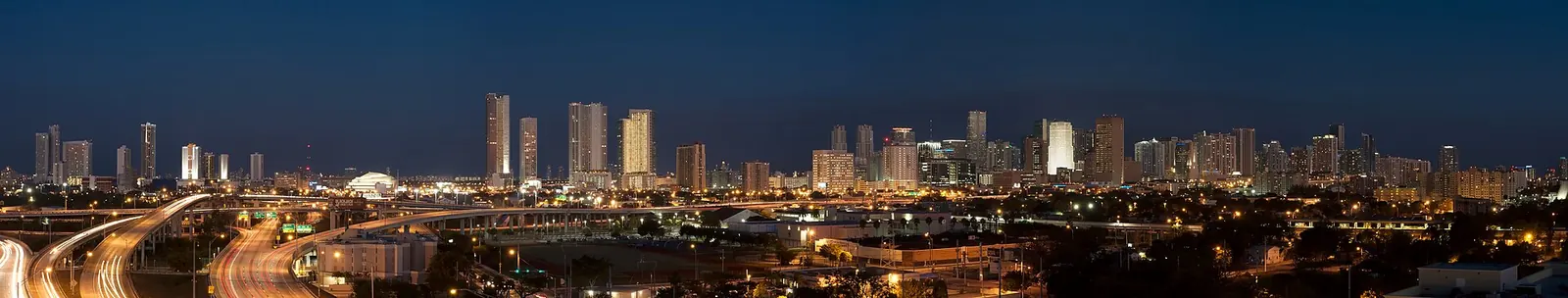 Downtown Miami skyline 20100305 — Miami