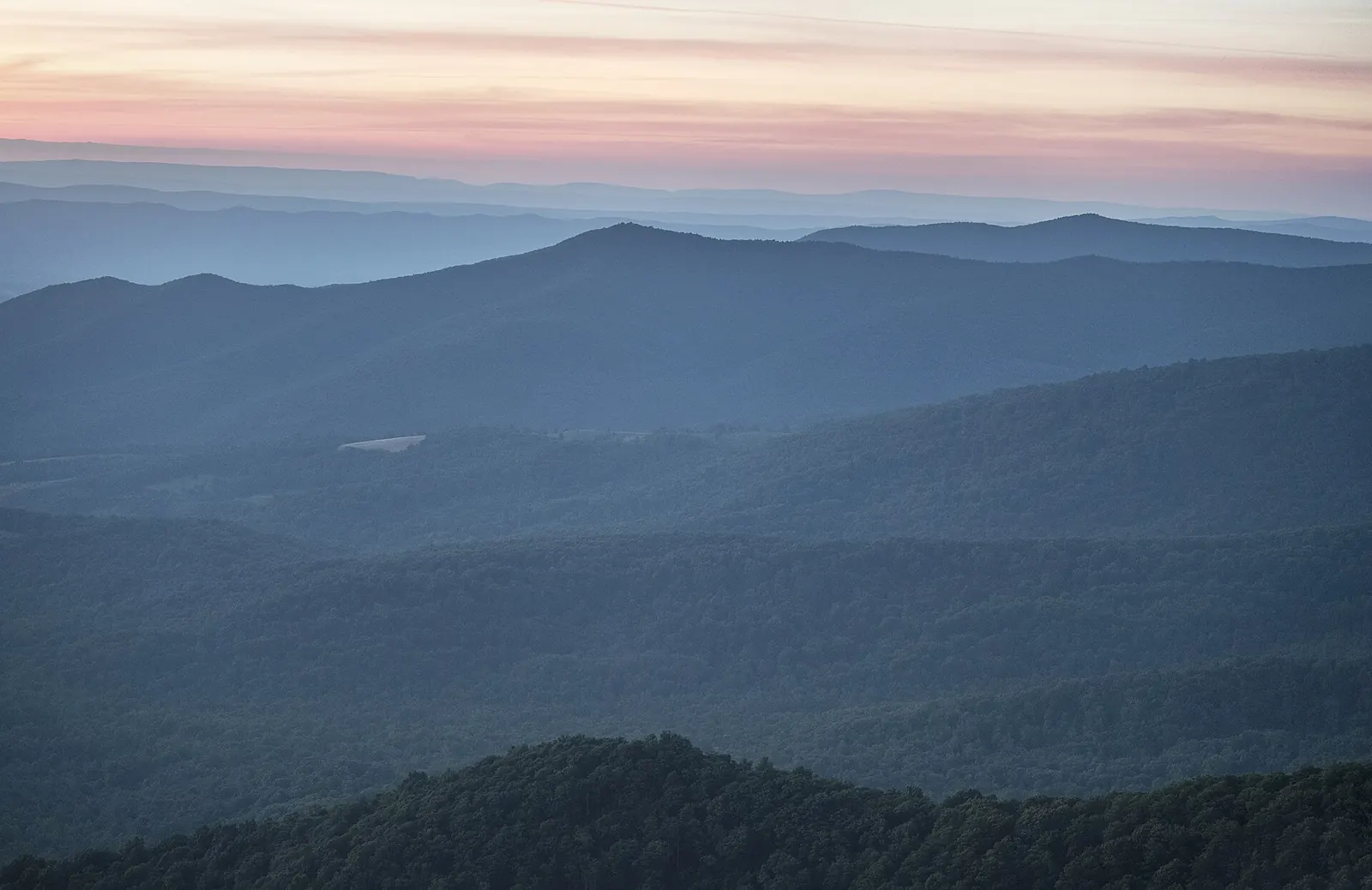 Sunset View from Skyline Drive in Shenandoah National Park — Shenandoah National Park